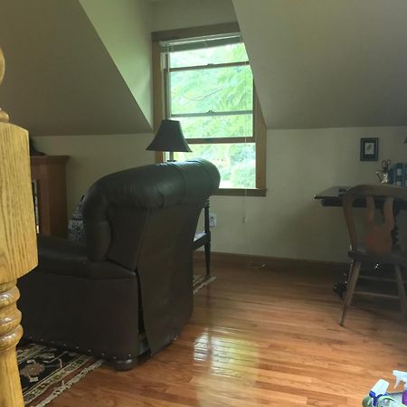 Carriage House Hideaway In Center Of Chestertown Luaran gambar