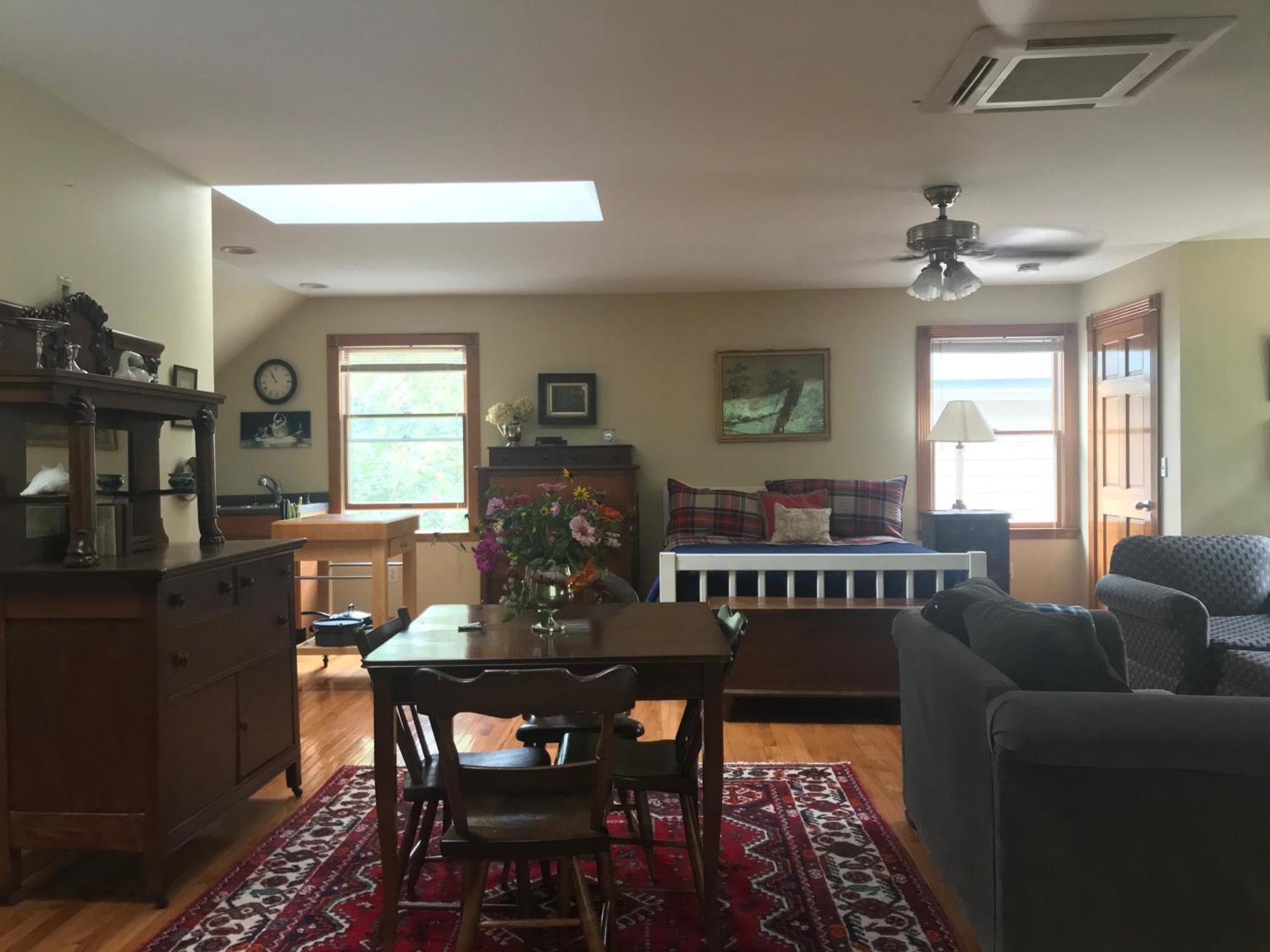 Carriage House Hideaway In Center Of Chestertown Luaran gambar